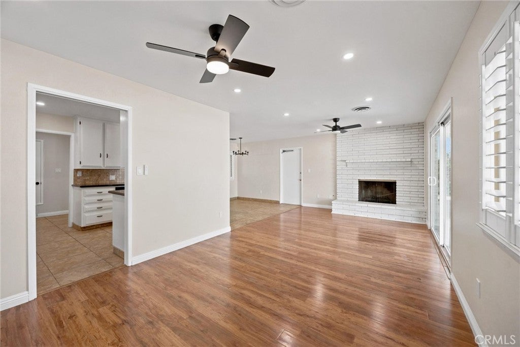 3267 Mulberry