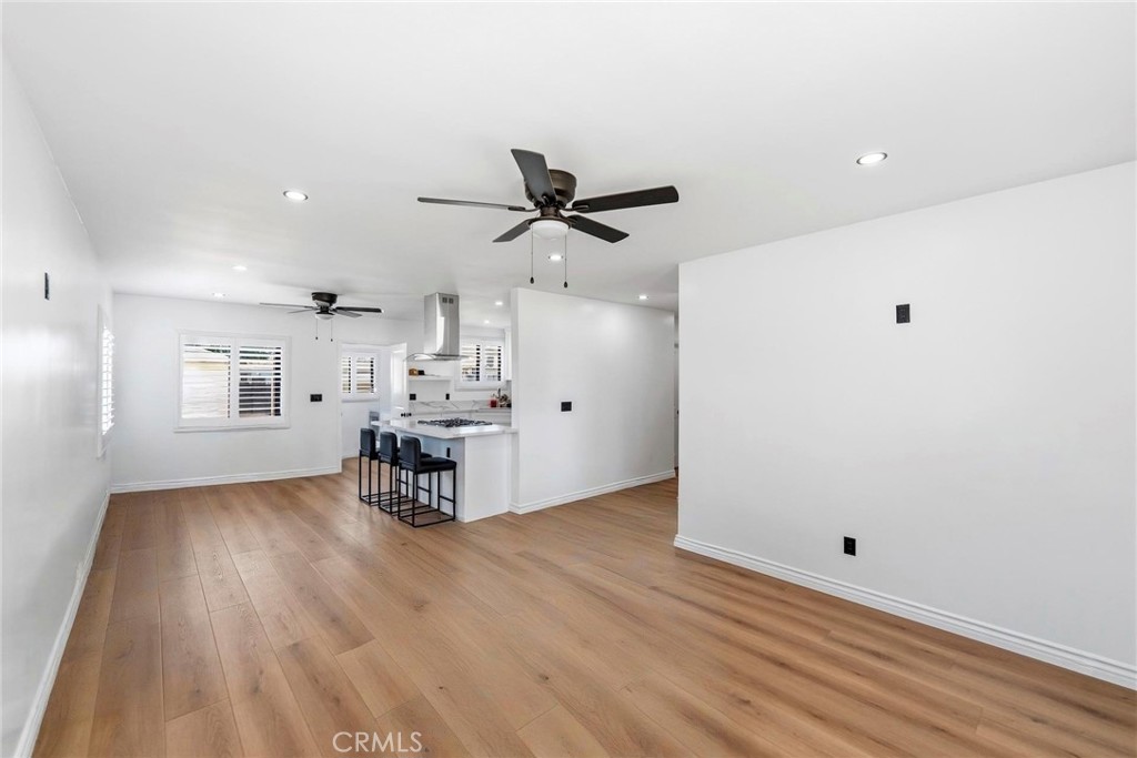 13339 Crocker