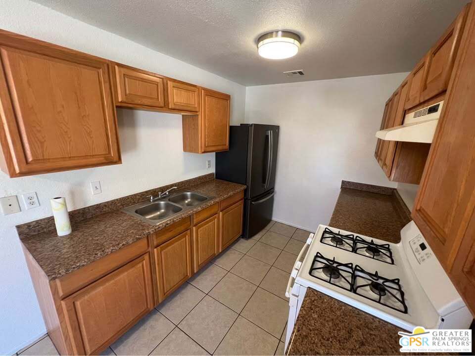 11925 - Residential Income