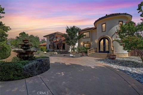 462 Pomello Drive Claremont CA 91711