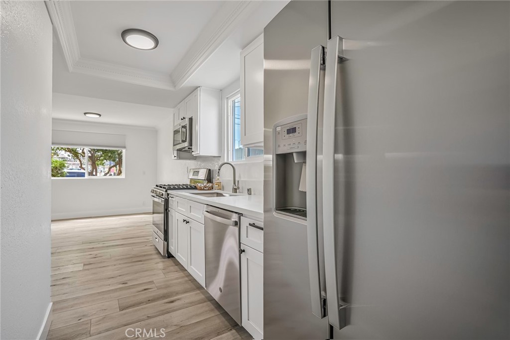 4543 W 168th Street