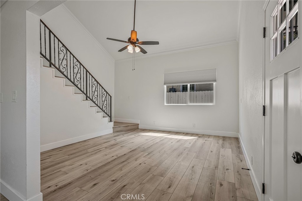 4543 W 168th Street
