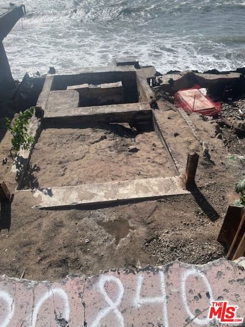 Photo of 20840 Pacific Coast Highway, Malibu, CA 90265 (MLS # 26667661)