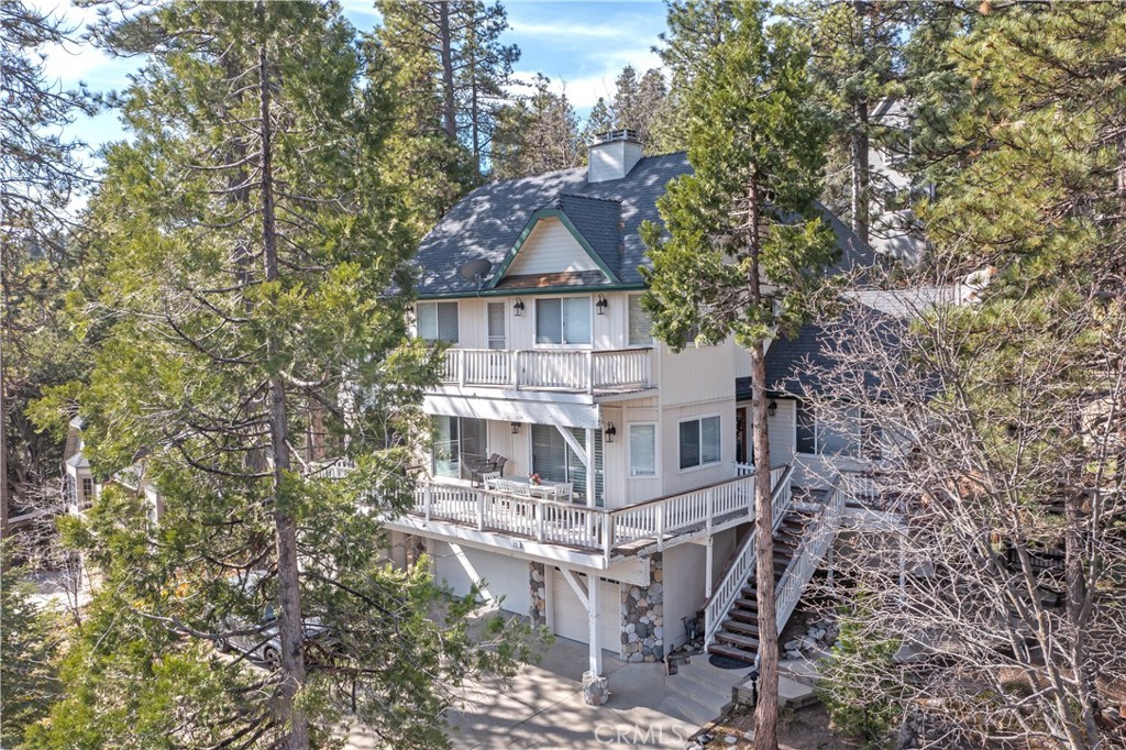 212 N Fairway Drive