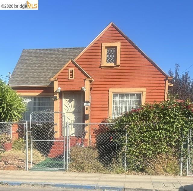 1235 104Th Ave AVE