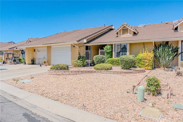1354 YORKTOWN CIR, SAN JACINTO, CA 92583 - Image b8d7466e6c433f848abf1fdc3d30c8b3/2305316080