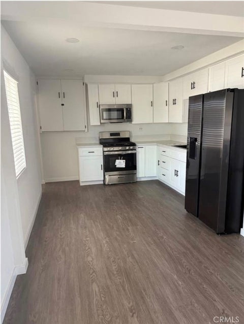 Photo of 435 S 1st Ave, Barstow, CA 92311 (MLS # DW26199924)