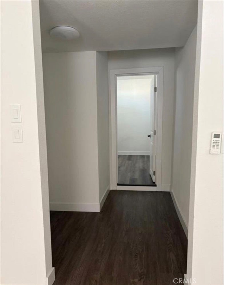 435 S 1st