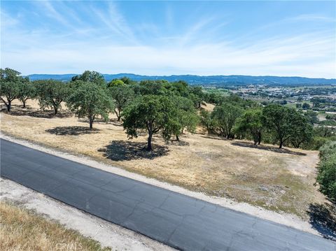 Tiny photo for 2255 Battering Rock RD, Templeton, CA 93465 (MLS # NS26096854)