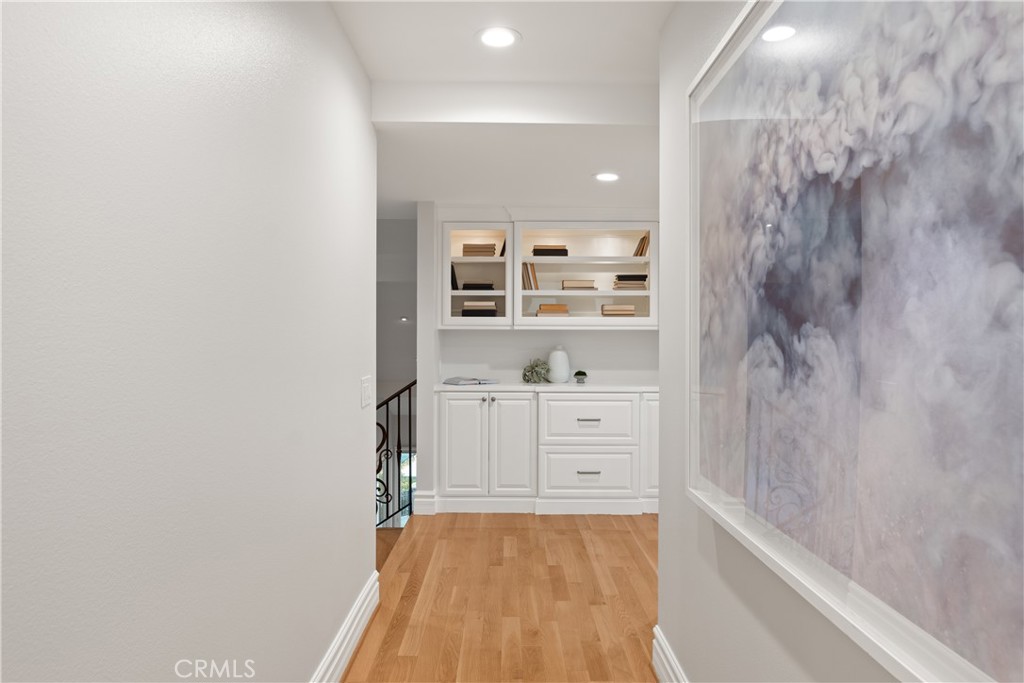Westlake Island (711) - Residential