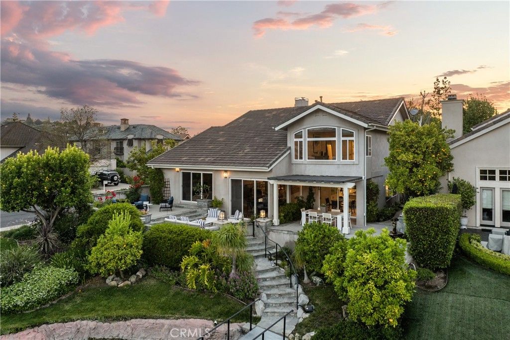 Photo of 2567 Oakshore Dr, Westlake Village, CA 91361 (MLS # SR25117745)