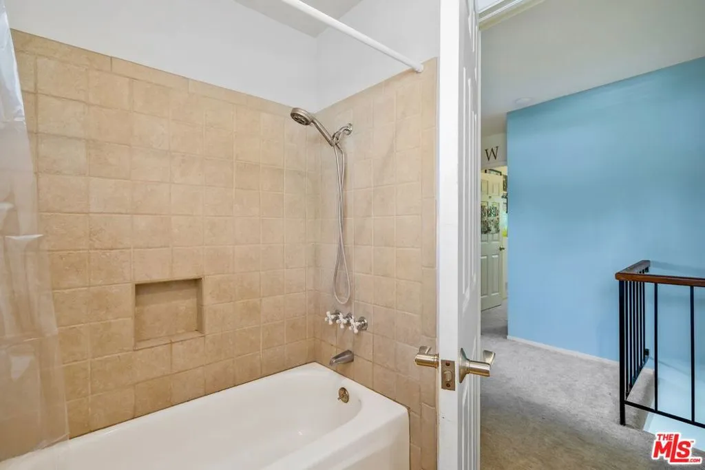 West Hills, California 91304, United States, 4 Bedrooms Bedrooms, ,3 BathroomsBathrooms,Residential,Active,154907