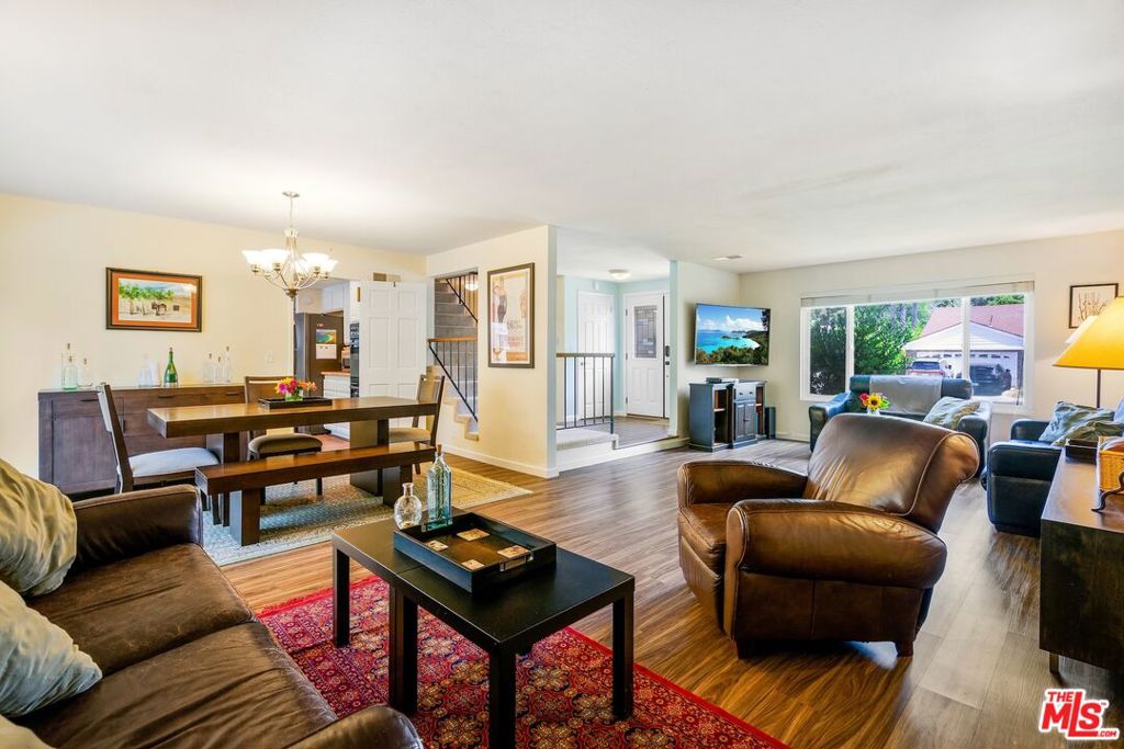 8389 Sedan Avenue