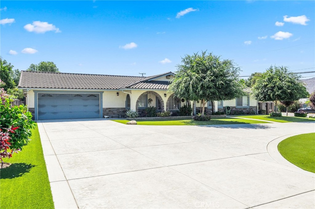 19815 Magnolia Avenue