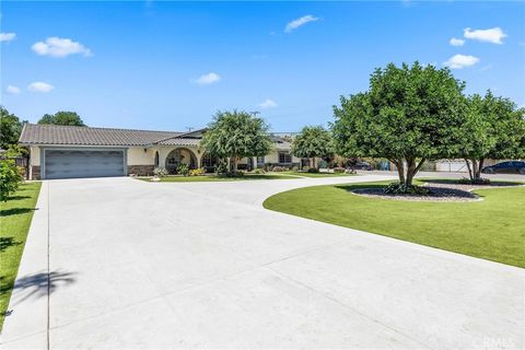 Photo of 19815 Magnolia Avenue, Nuevo, CA 92567 (MLS # IG26106069)