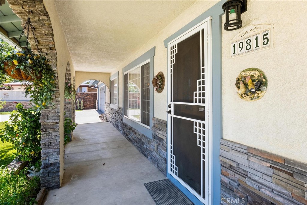 19815 Magnolia Avenue