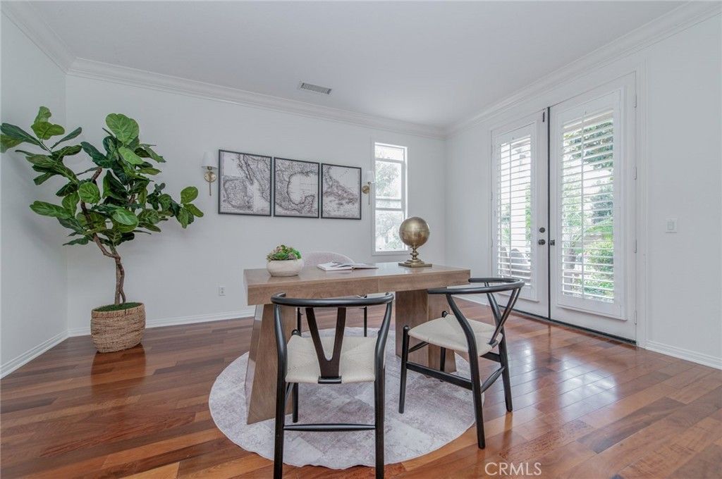 Photo of 36 Trailing Ivy, Irvine, CA 92620 (MLS # OC26159980)