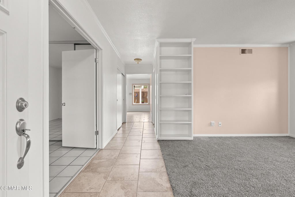 5358 Willow View Drive