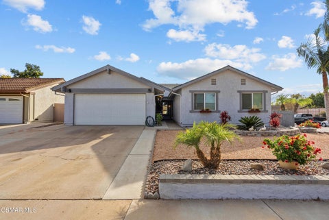 Photo of 5358 Willow View Drive, Camarillo, CA 93012 (MLS # 226003315)
