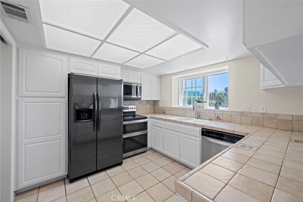 24618 Zena Court, Mission Viejo CA 92691 - Photo 13