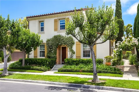 MLS: OC26089411