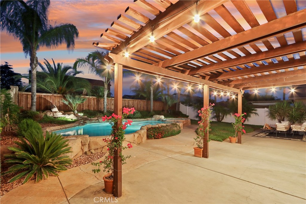 25644 Mountain Glen Circle