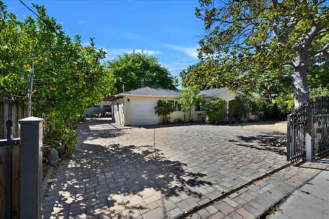 Photo of 443 4th Avenue, Redwood City, CA 94063 (MLS # ML82055279)