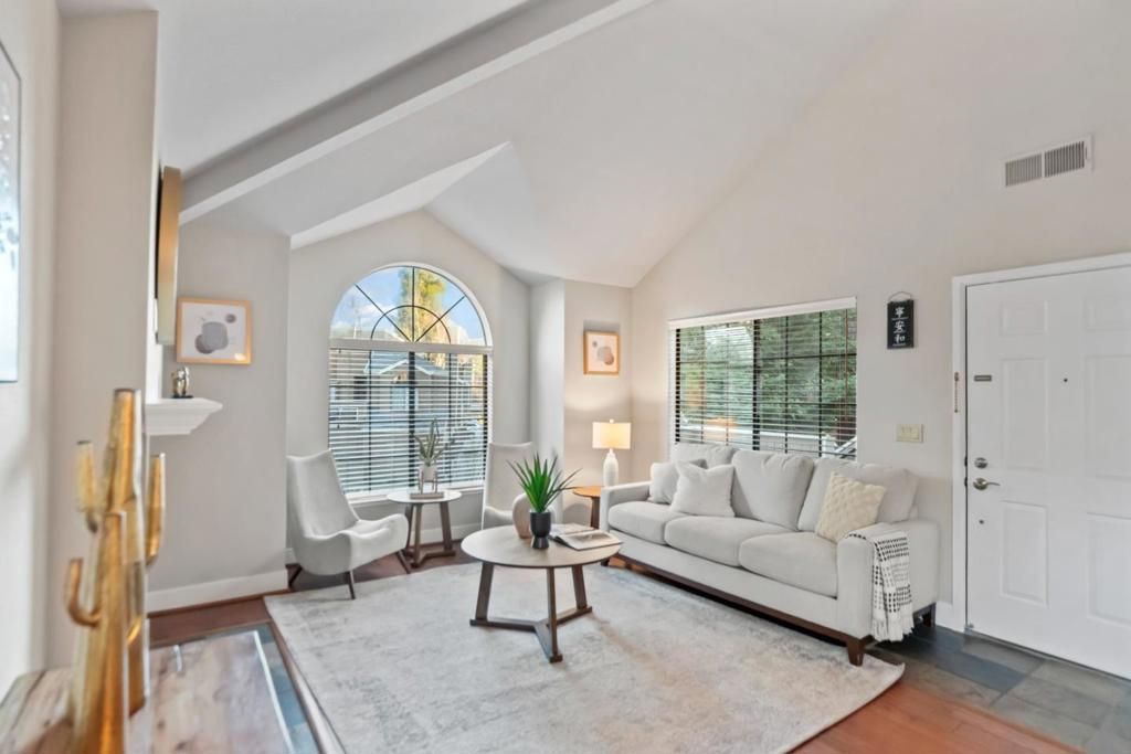 Photo of 306 S Overlook Drive, San Ramon, CA 94582 (MLS # ML82031380)