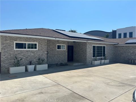 11024 Peoria Street Sun Valley CA 91352