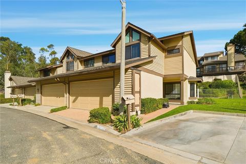 2337 Grandwood Fullerton CA 92833