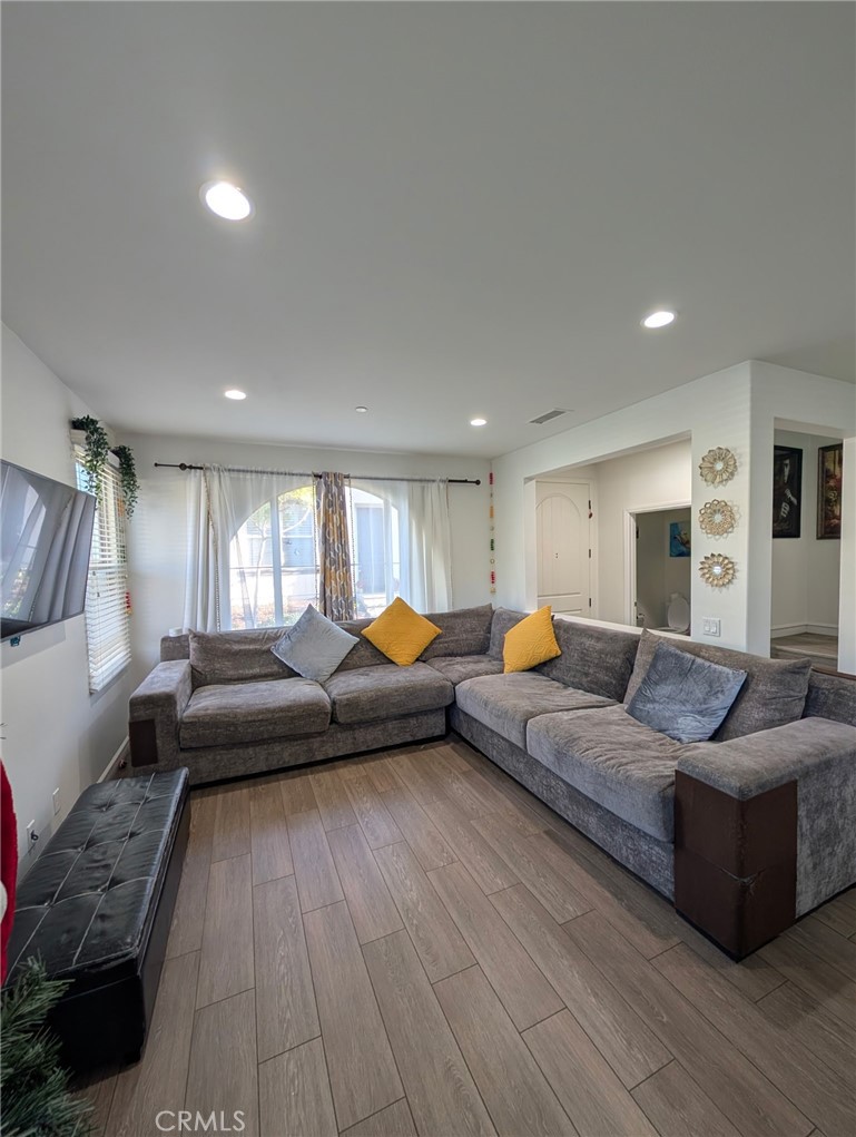 CASERTA (CVCAS) - Residential Lease