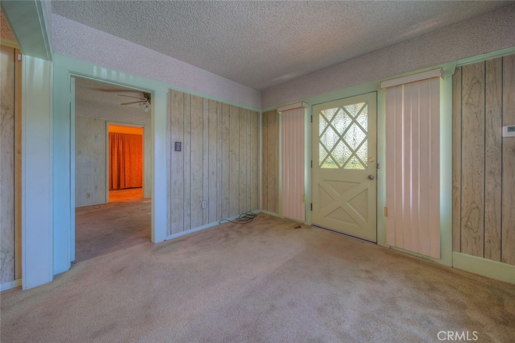 4202 Los Pinos Avenue