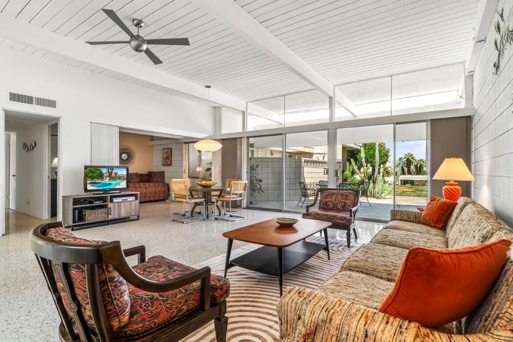Photo of 331 Sandpiper Street, Palm Desert, CA 92260 (MLS # 219135797PS)