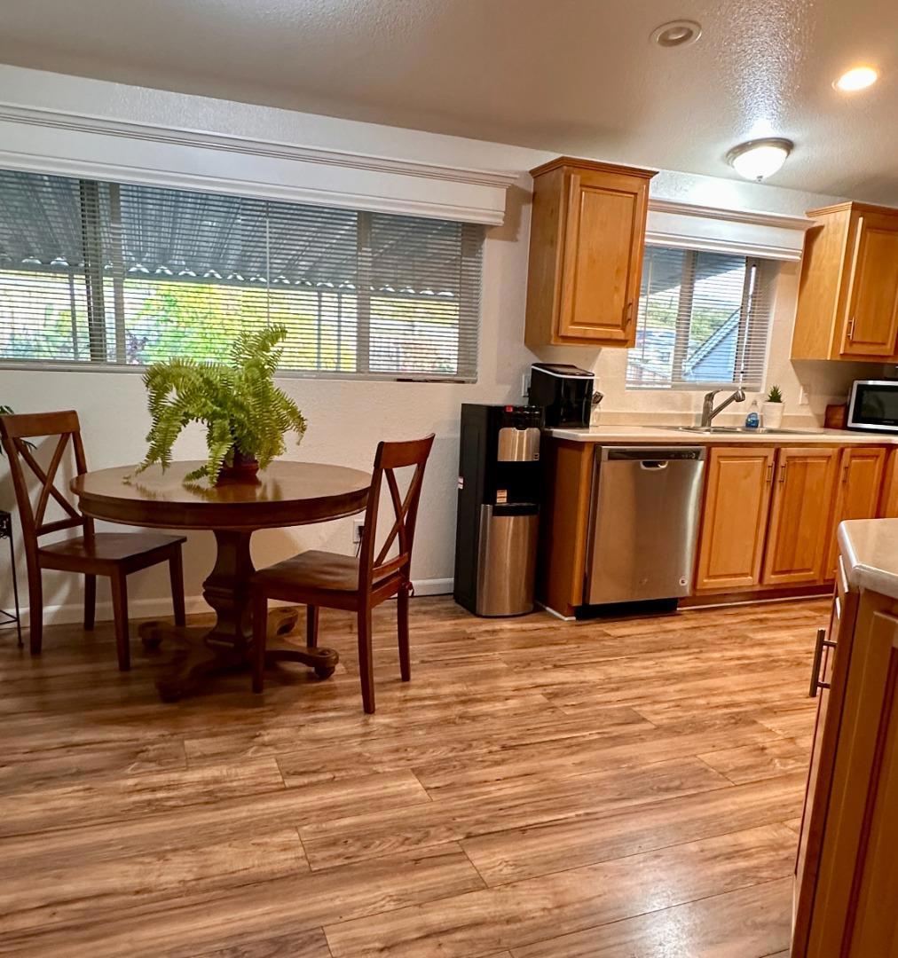 1900 California Highway 1