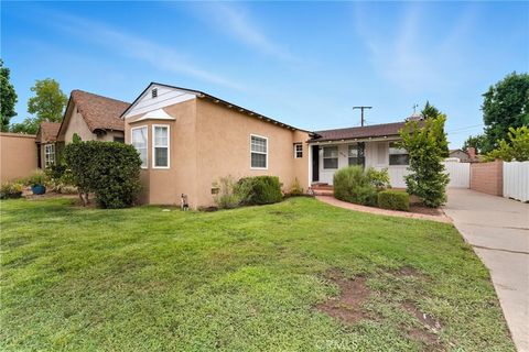 Photo of 5518 Norwalk Boulevard, Whittier, CA 90601 (MLS # CV25194340) Photo of 5518 Norwalk Boulevard, Whittier, CA 90601 (MLS # CV25194340)