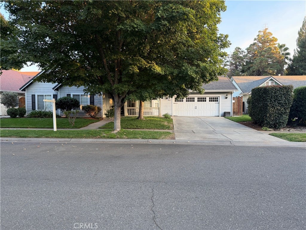 4 Stratford Way