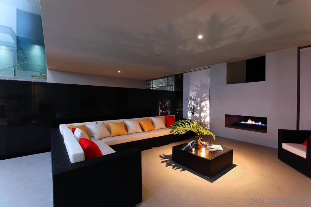 La Jolla - Residential Lease