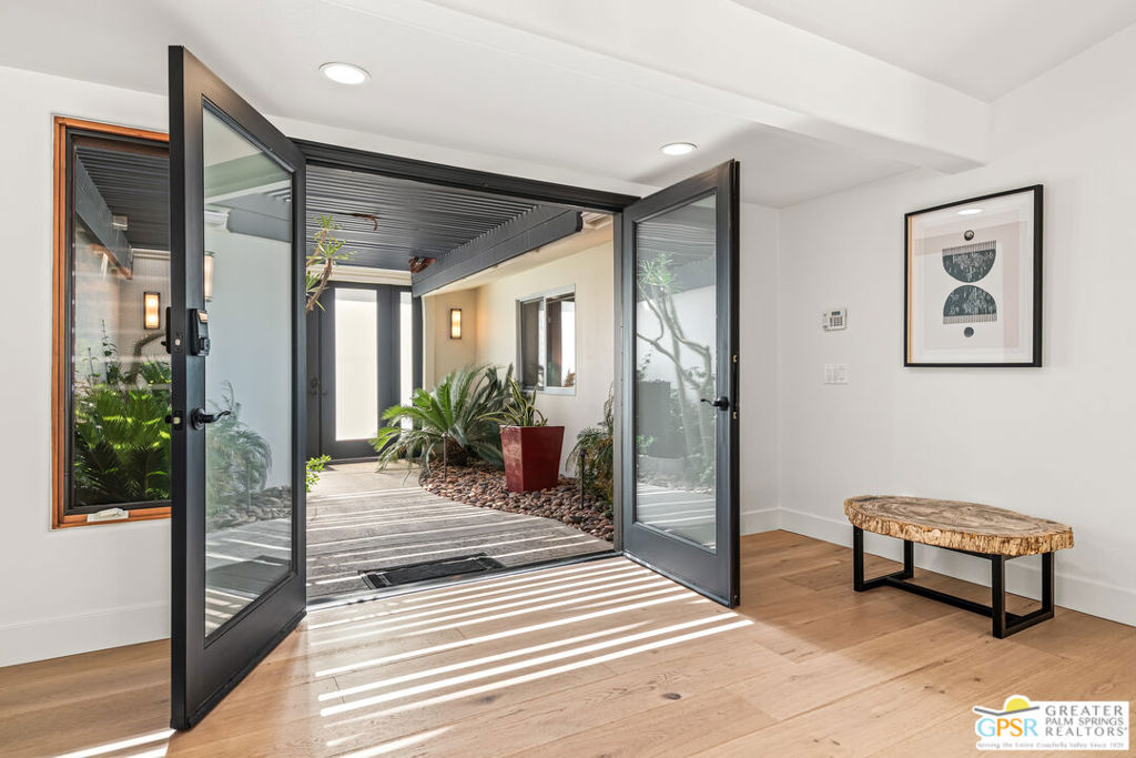 1165 Abrigo Road