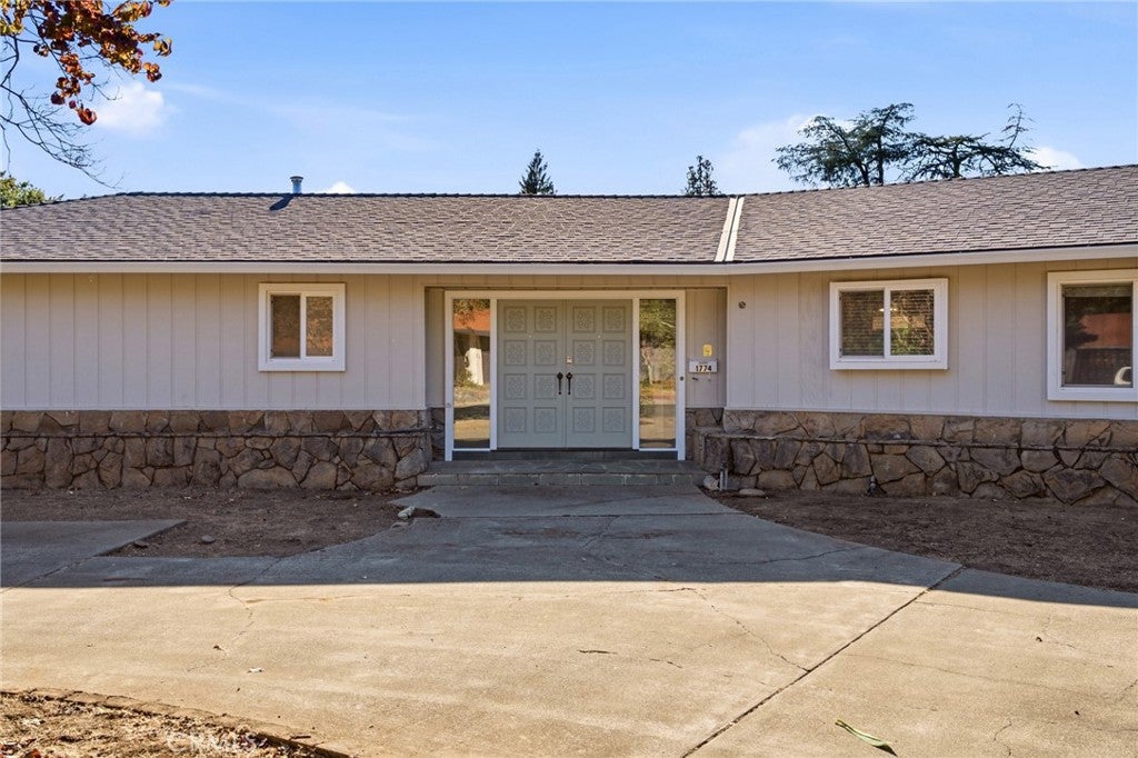 1774 Estates Way