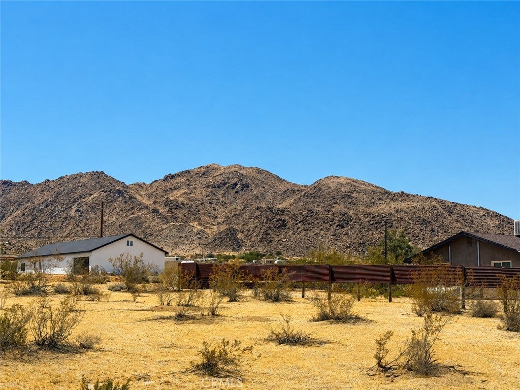 4837 Avenida Del Sol