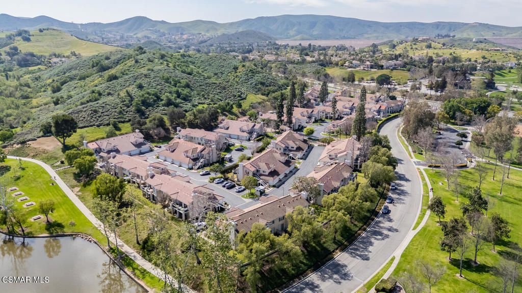 Photo of 271 Fieldstone Way #A, Simi Valley, CA 93065 (MLS # 226001043)