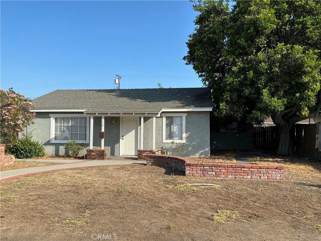 Welcome to this great starter home located North San Gabriel, most desired area with in Temple City School district Home, walking distance near Elementary, middle and Temple City High Schools, Nice back yard with mango fruit tree, easy access to Super Markets, Shopping etc.