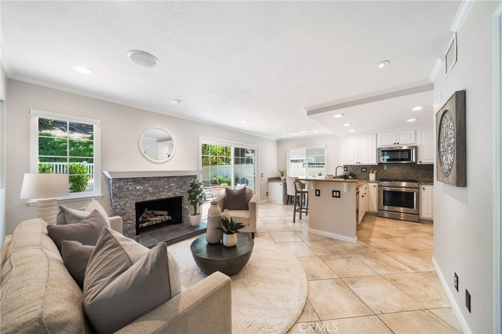 26666 Strafford, Mission Viejo CA 92692 - Photo 8