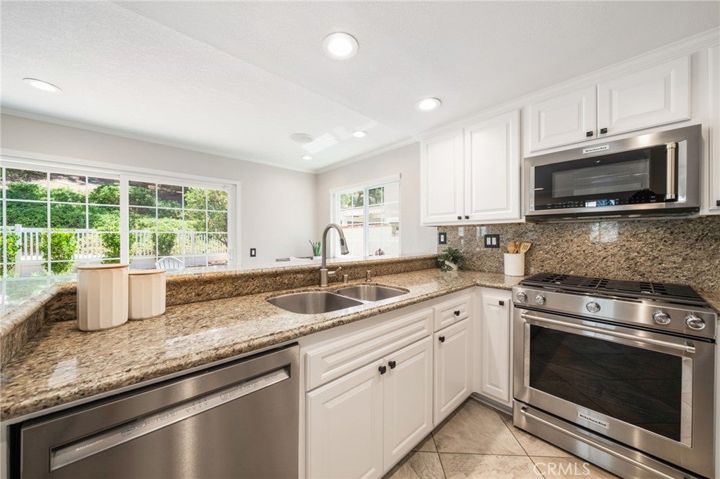 26666 Strafford, Mission Viejo CA 92692 - Photo 12