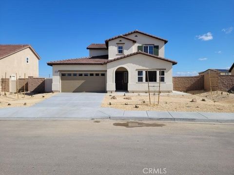 Photo of 13263 Sierra Blanca Way Way, Victorville, CA 92394 (MLS # PW26009925)