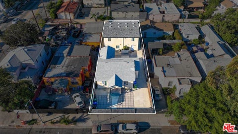 Photo of 1375 W 37th Drive, Los Angeles, CA 90007 (MLS # 26997821)