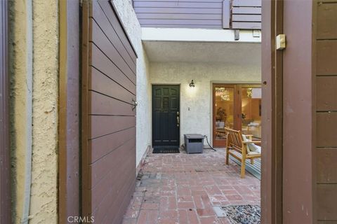Tiny photo for 2406 Aviation #C, Redondo Beach, CA 90278 (MLS # SB25249396)