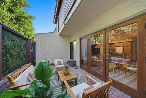 Tiny photo for 2406 Aviation #C, Redondo Beach, CA 90278 (MLS # SB25249396)