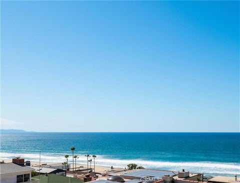 Photo of 221 30th Street, Manhattan Beach, CA 90266 (MLS # SB26116690)