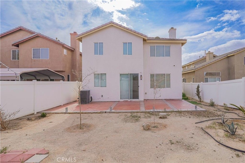 listing image 130722864594925343800